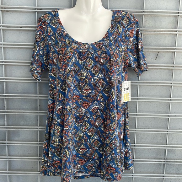 LulaRoe Paisley Printed Perfect T High Low Top-#0344 - Picture 5 of 12